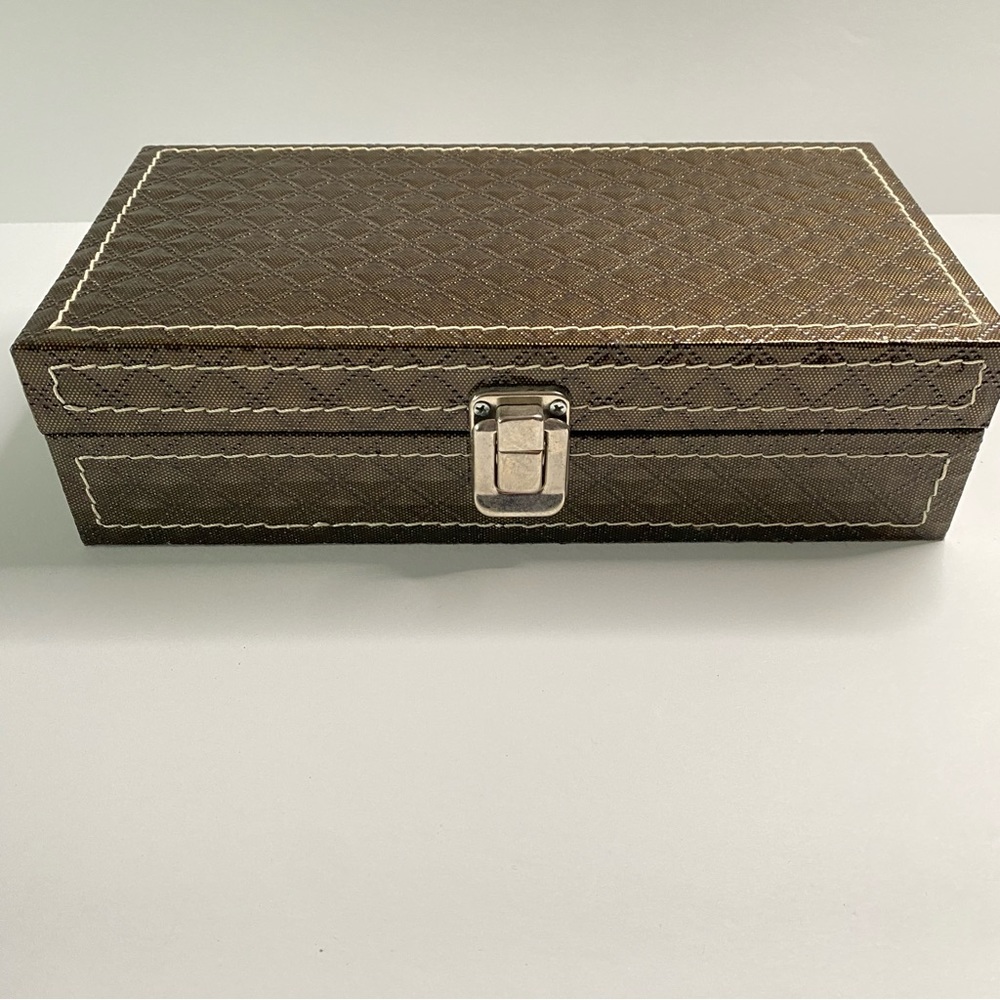 HD Designs Jewelry Trinket Brown Shiny Patterned Box
